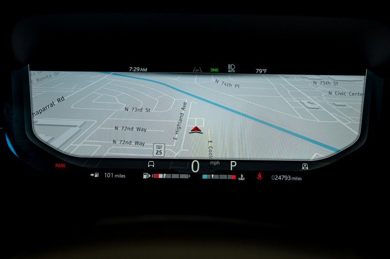 Used 2024 Land Rover Range Rover Long Wheelbase SE image 31