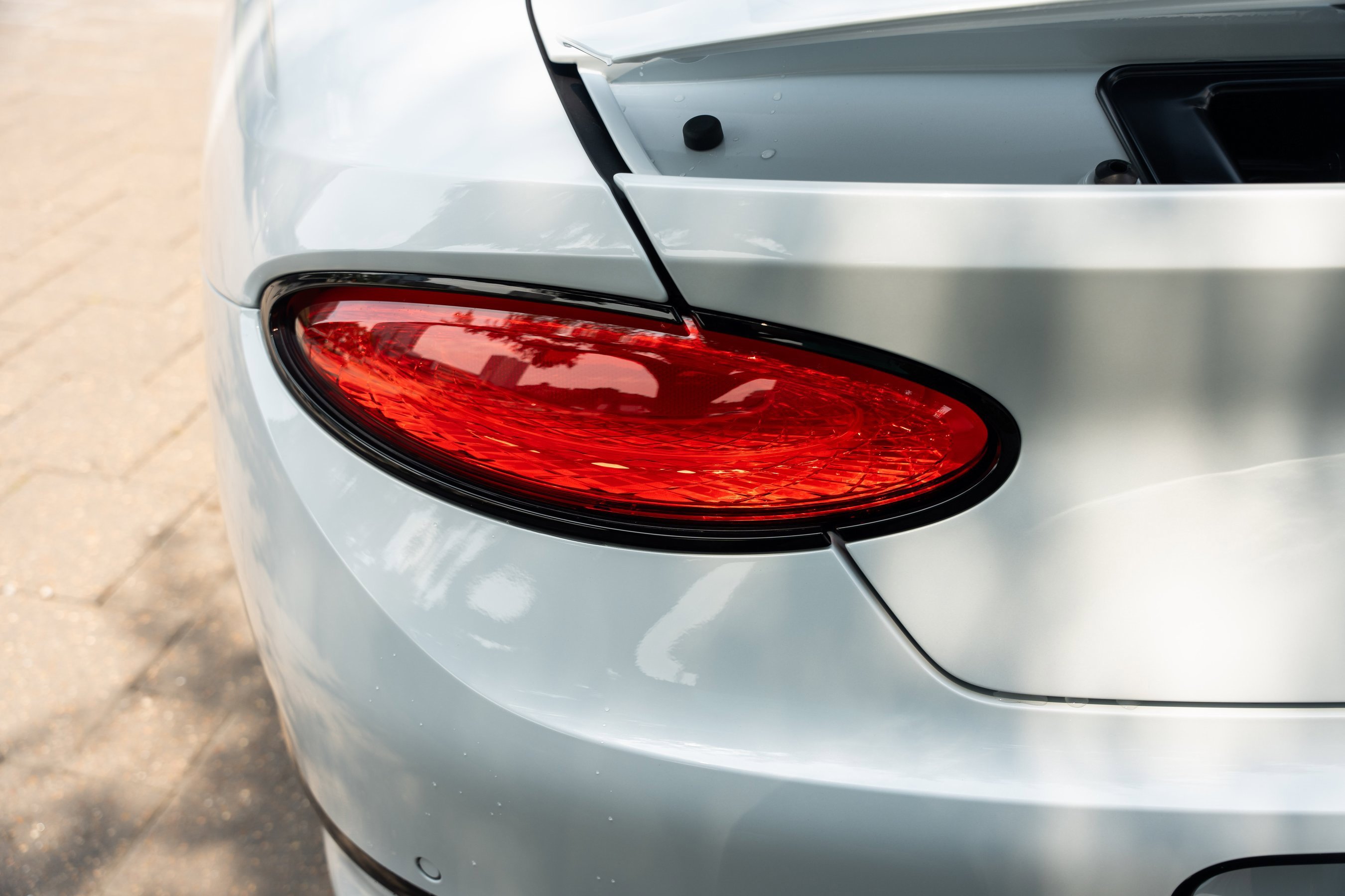 Used 2024 Bentley Continental GT Azure image 10