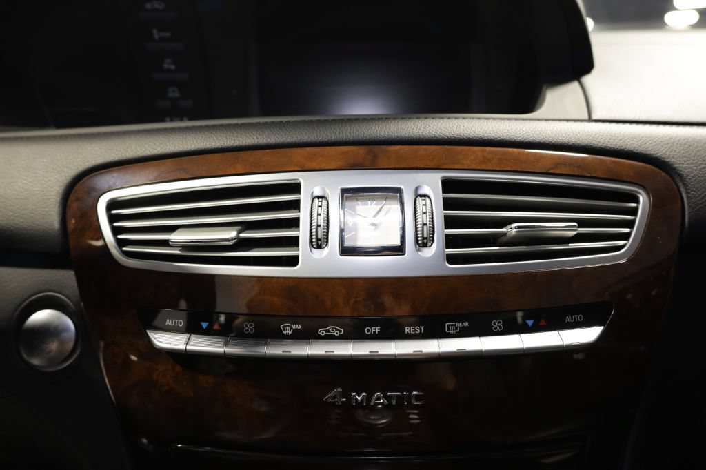 Used 2013 Mercedes-Benz CL 550 4MATIC image 29