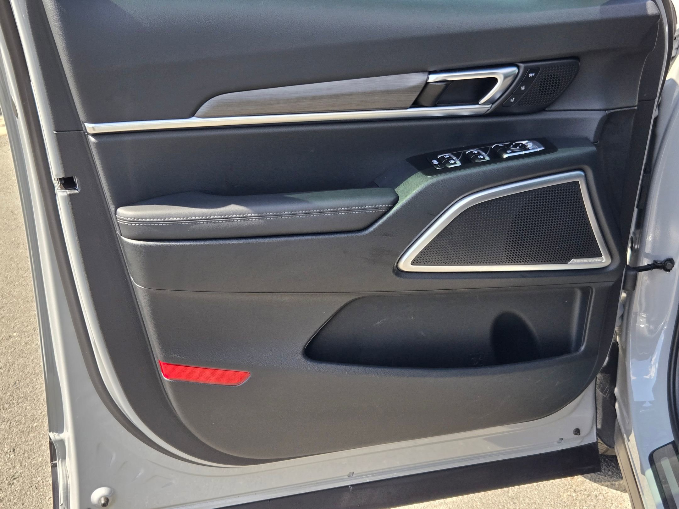 Used 2024 Kia Telluride SX X-Line image 20