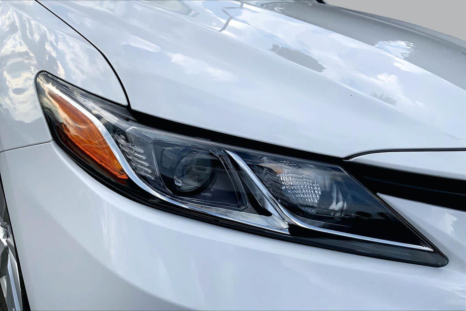 Used 2024 Toyota Camry LE AWD/4WD image 28