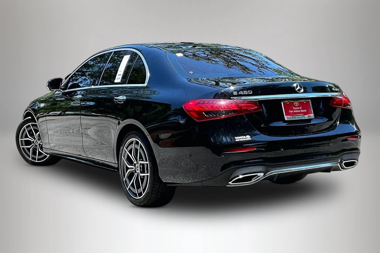 Used 2022 Mercedes-Benz E 450 4MATIC Sedan image 4