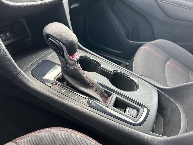 Used 2023 Chevrolet Equinox RS image 25