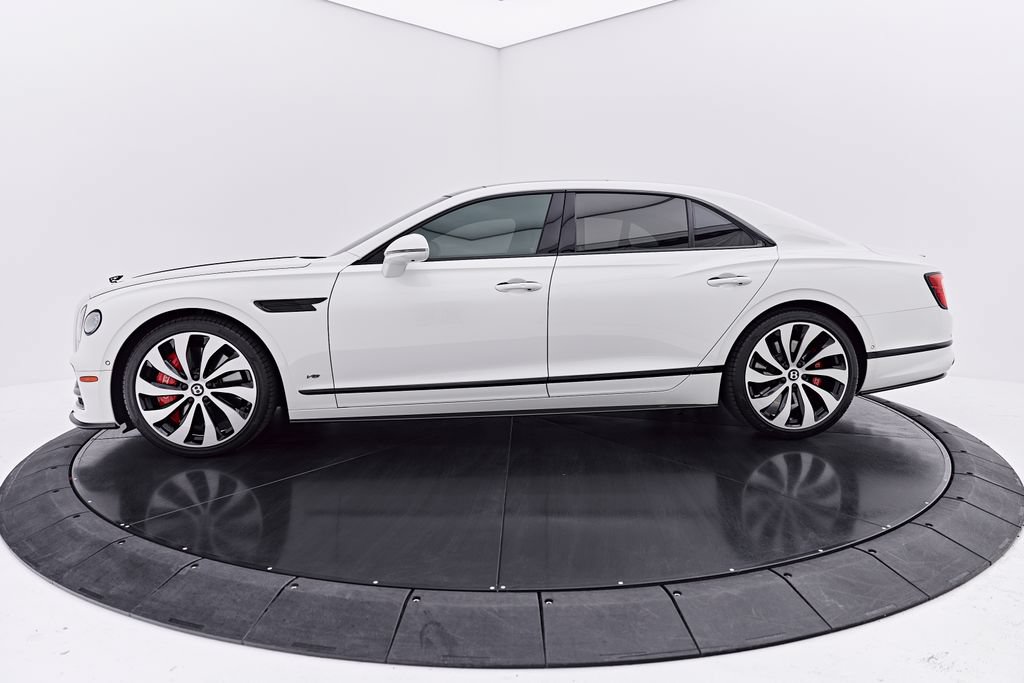Used 2022 Bentley Flying Spur V8 AWD/4WD image 13