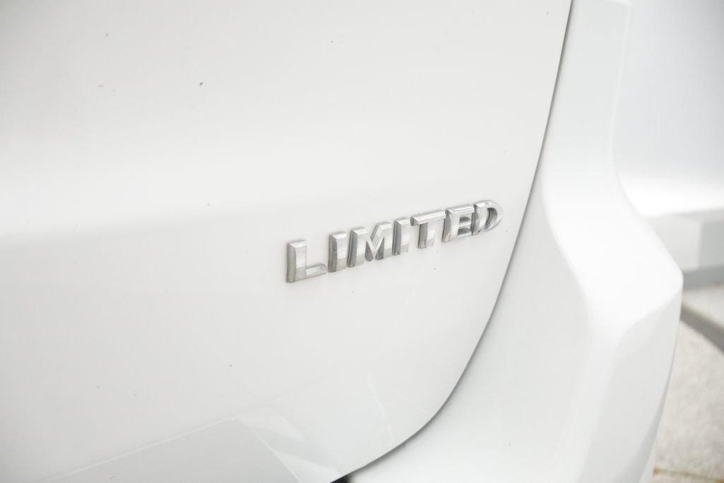 Certified 2020 Jeep Grand Cherokee Limited w/ Trailer Tow Group IV AWD/4WD image 20