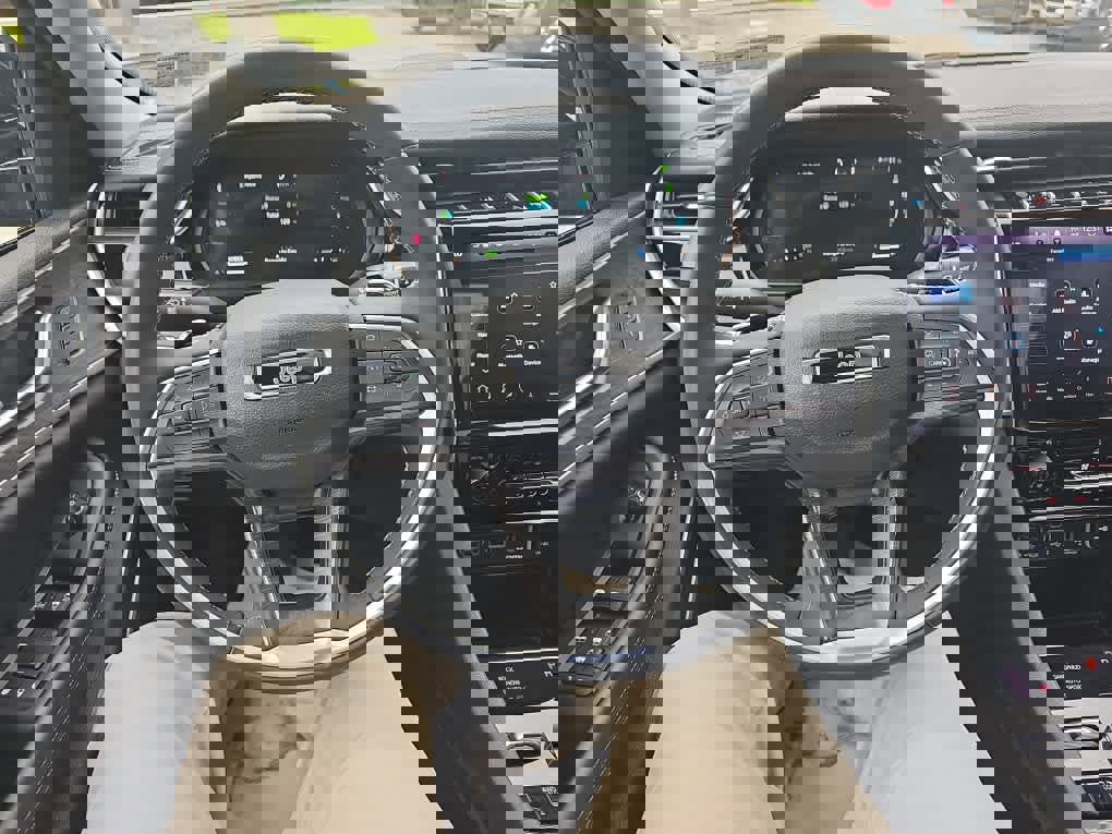 Used 2024 Jeep Grand Cherokee Limited 4xe image 18