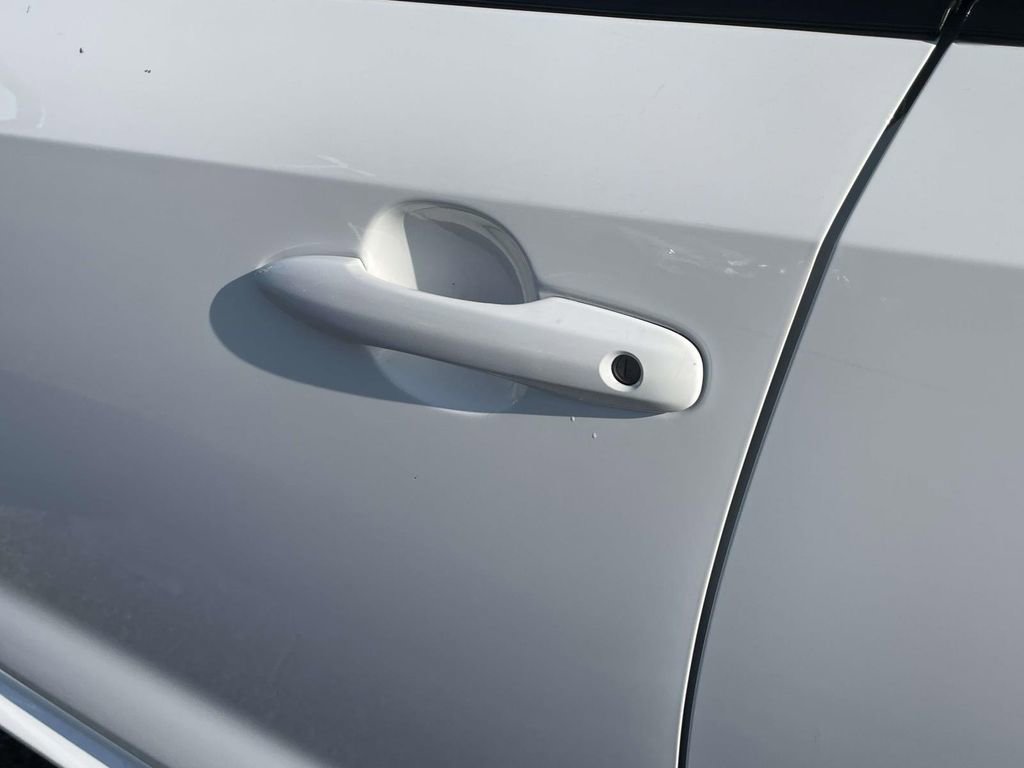 Used 2024 Toyota Corolla LE FWD image 29