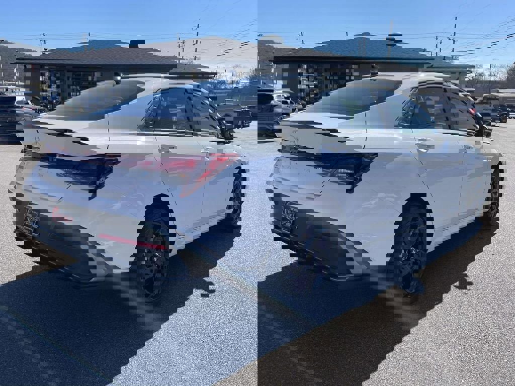 New 2026 Hyundai Elantra Sport image 3