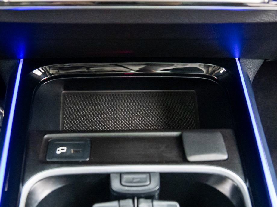 Used 2023 Mercedes-Benz GLB 250 4MATIC image 30