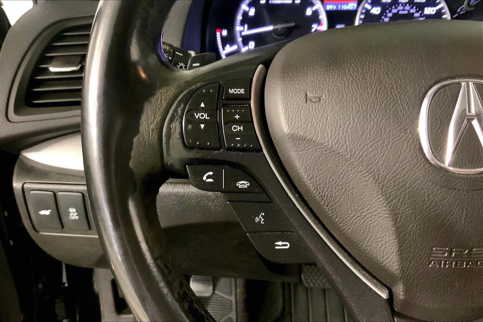 Used 2017 Acura RDX w/ AcuraWatch Plus Package FWD image 18