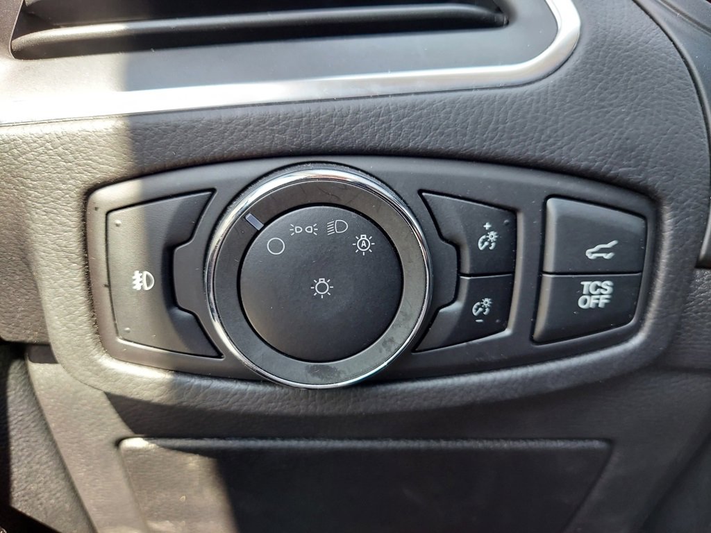 Certified 2024 Ford Edge Titanium image 28