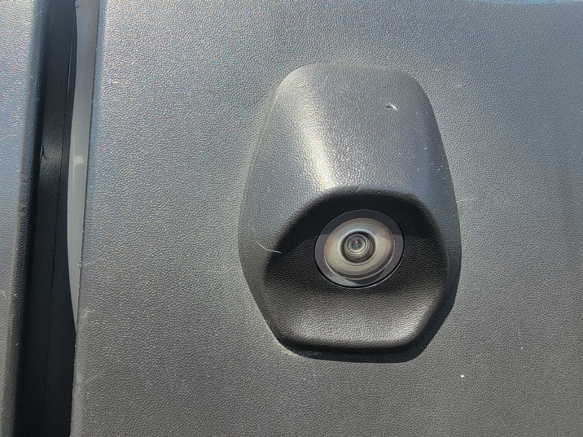 Used 2019 Ford Transit 150 image 25