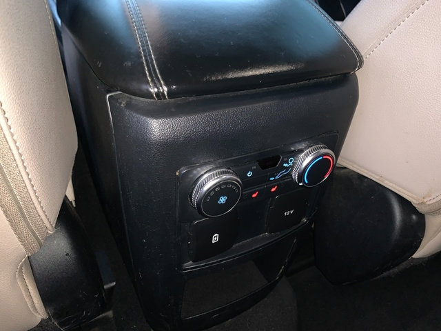 Used 2021 Ford Explorer Limited AWD/4WD image 23