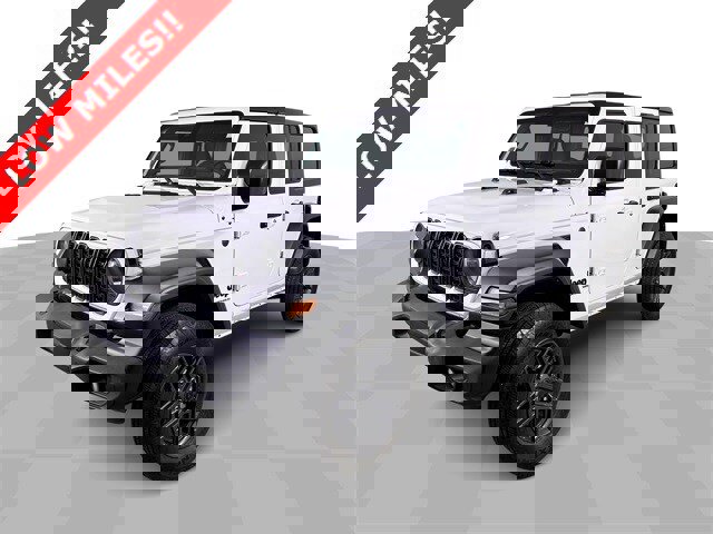 Used 2024 Jeep Wrangler Sport S image 1