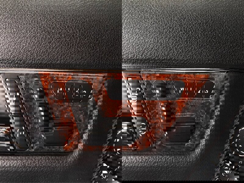 Used 2011 Mercedes-Benz C 300 C 300 image 19