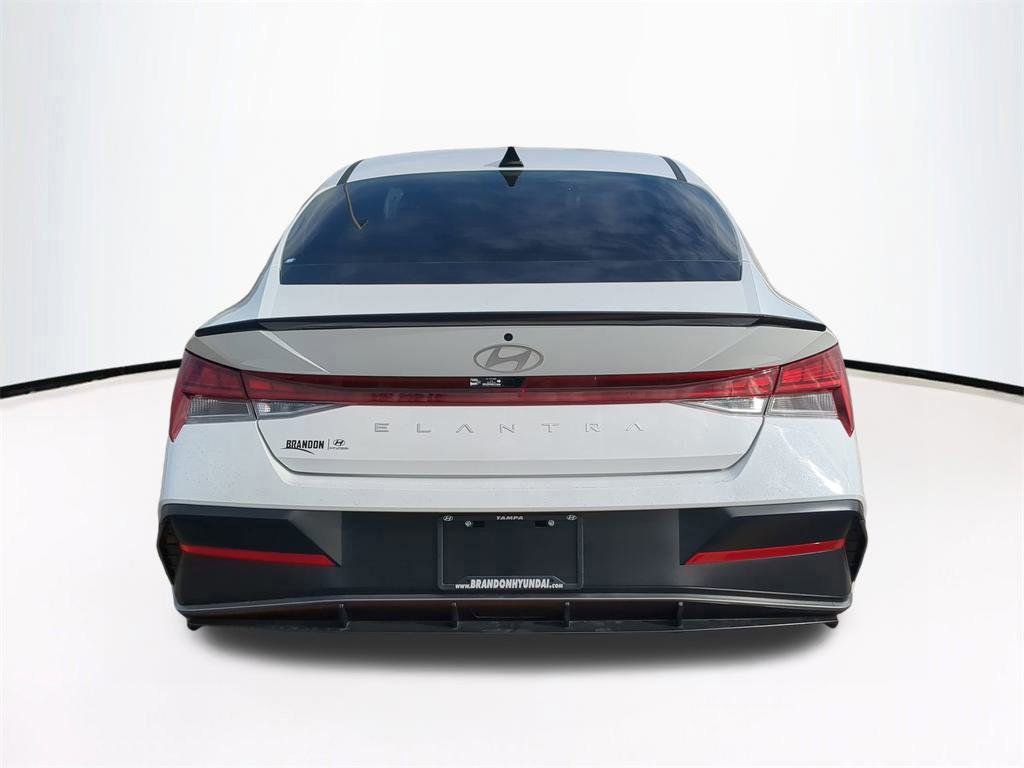 New 2026 Hyundai Elantra SEL Sport image 6