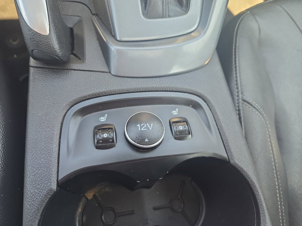 Used 2012 Ford Focus Titanium image 24