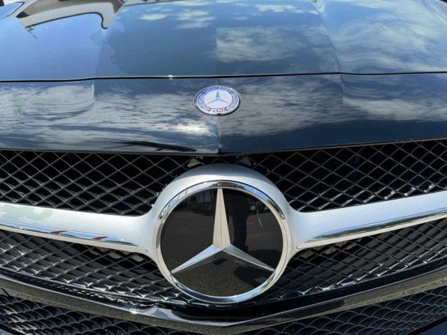 Used 2016 Mercedes-Benz SL 400 image 13