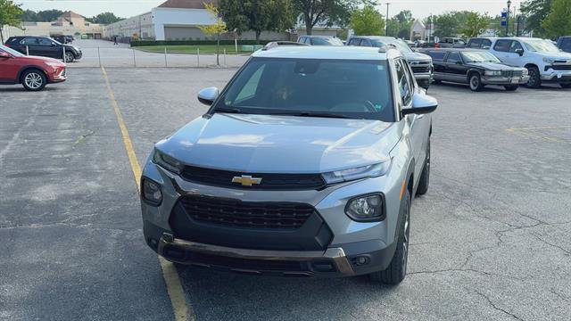 Certified 2023 Chevrolet TrailBlazer ACTIV w/ Convenience Package AWD/4WD image 3