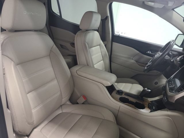 Used 2019 GMC Acadia Denali w/ LPO, Cargo Package AWD/4WD image 11