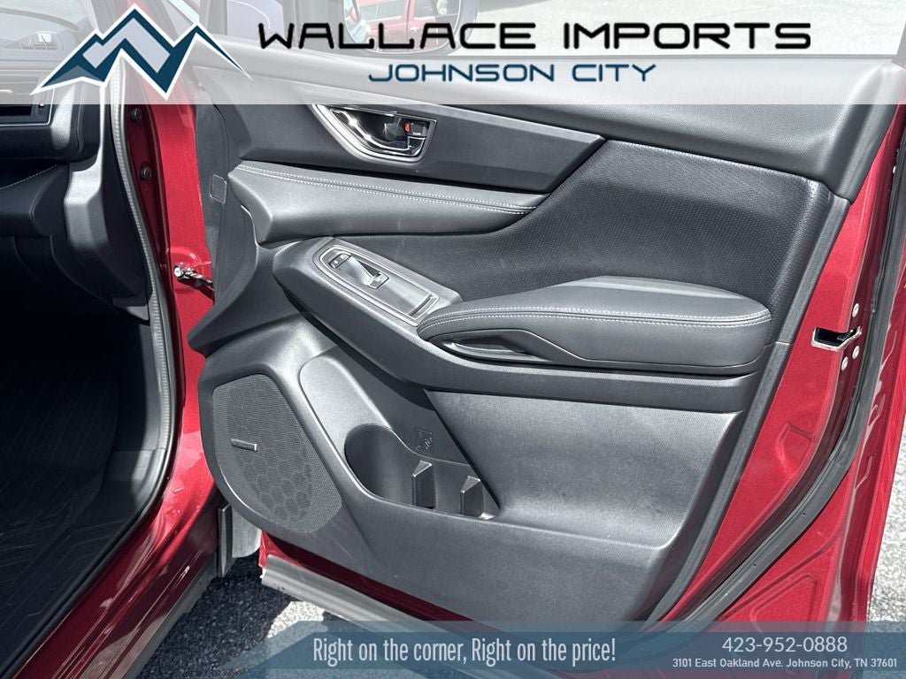 Used 2025 Subaru Ascent Limited w/ Popular Package #2 AWD/4WD image 37