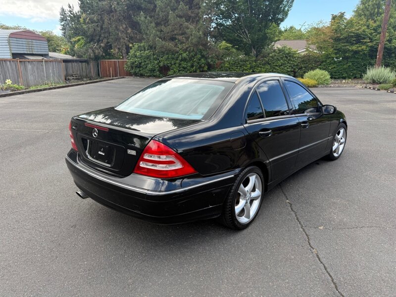Used 2004 Mercedes-Benz C 230 Sedan image 4