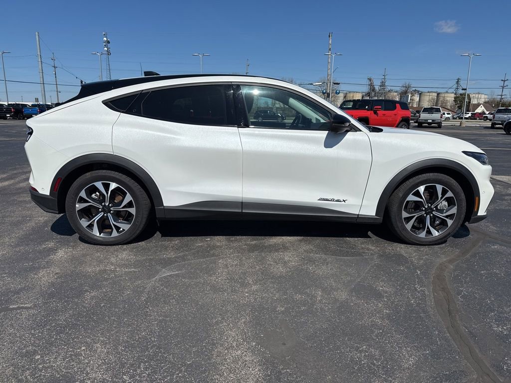 Used 2024 Ford Mustang Mach-E Select image 8