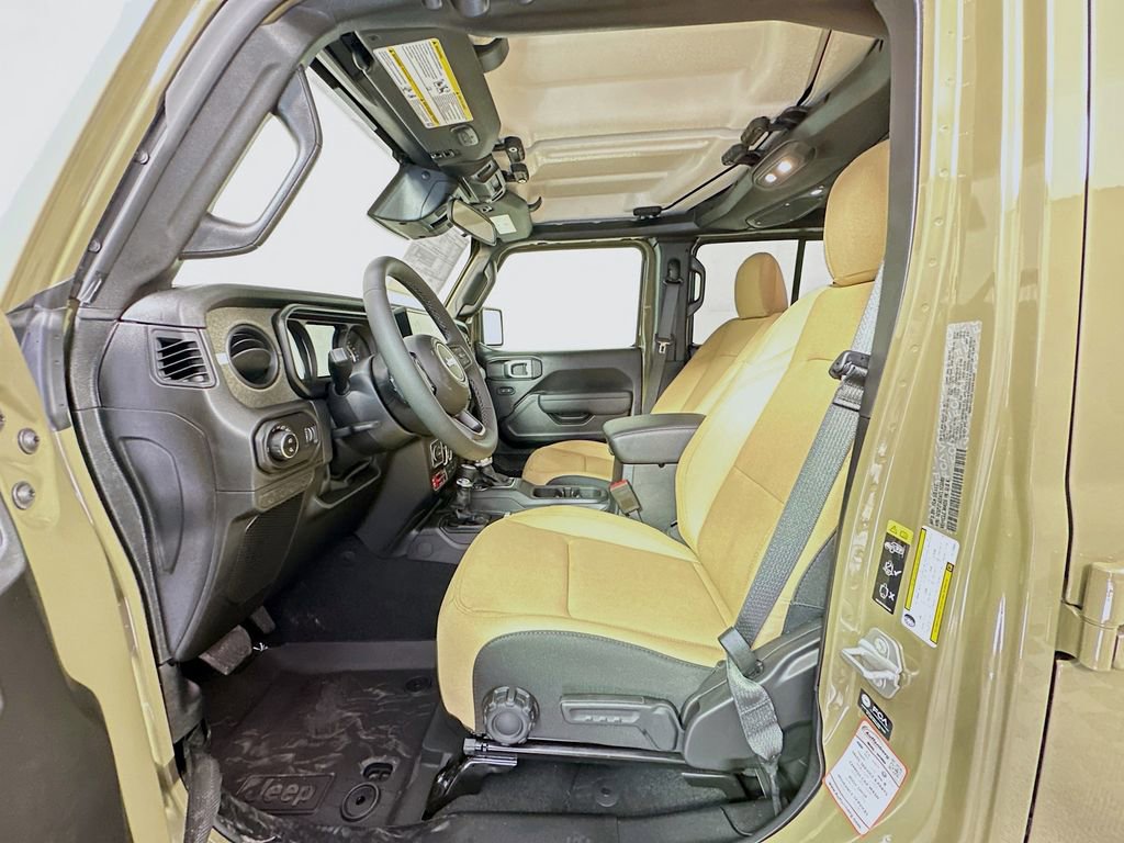 New 2026 Jeep Gladiator Willys image 9