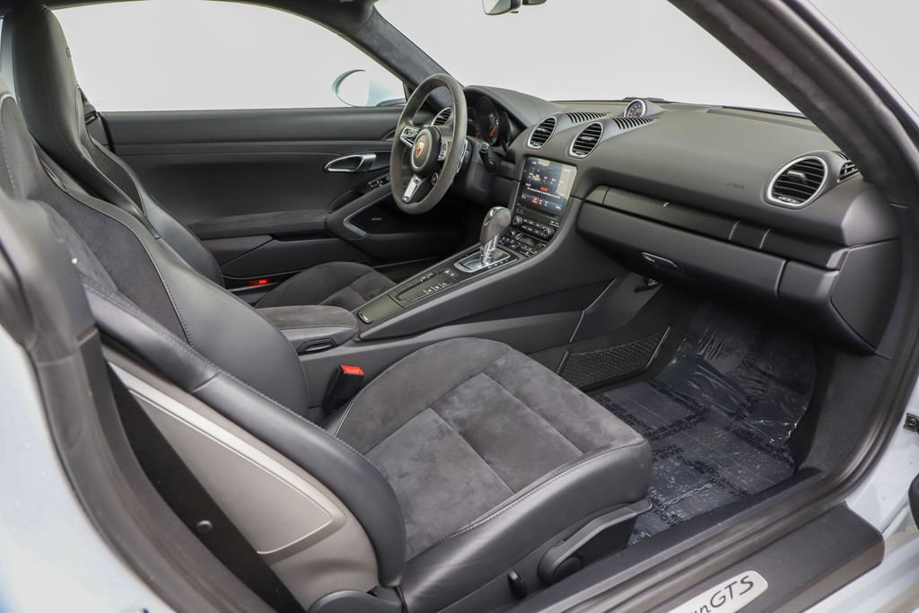 Used 2018 Porsche 718 Cayman GTS image 26