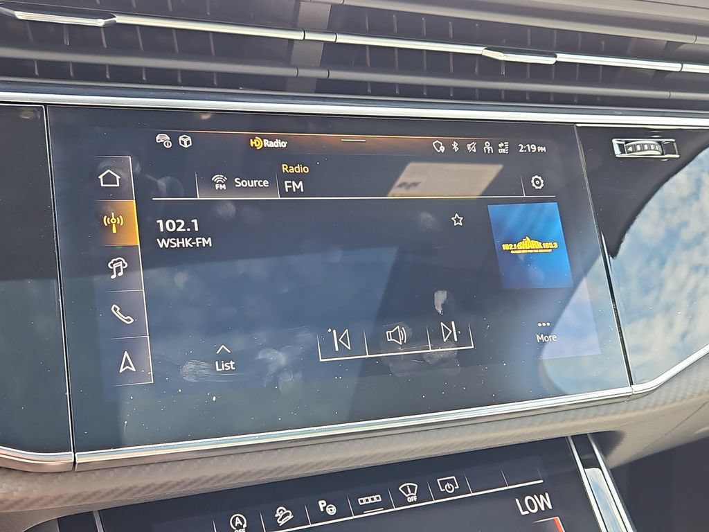 Certified 2025 Audi SQ7 Prestige w/ Prestige Package AWD/4WD image 31