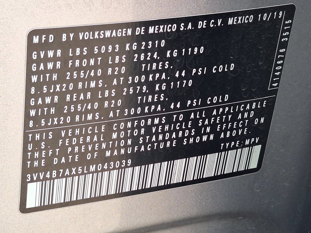 Used 2020 Volkswagen Tiguan SEL Premium R-Line AWD/4WD image 33