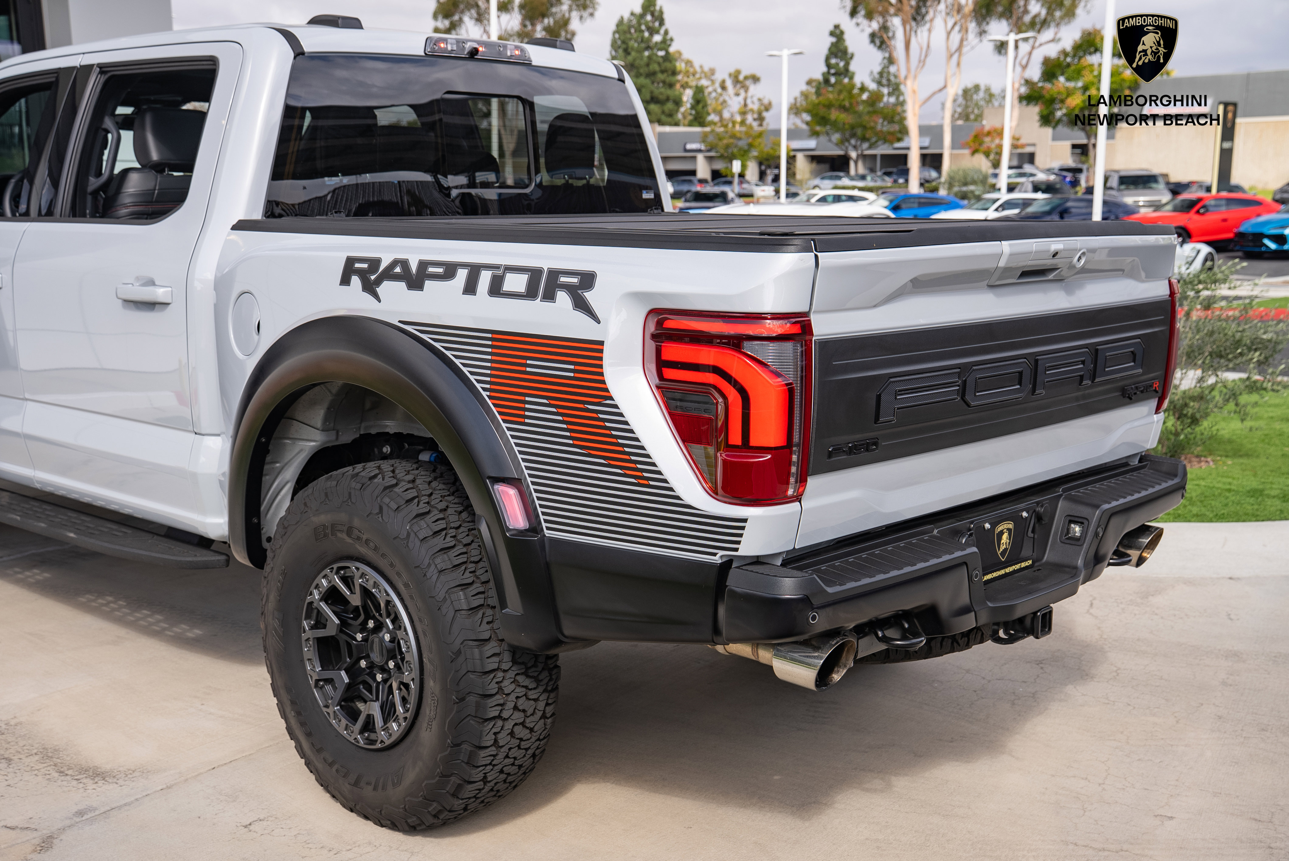 Used 2025 Ford F150 Raptor w/ Equipment Group 803A Raptor R image 18