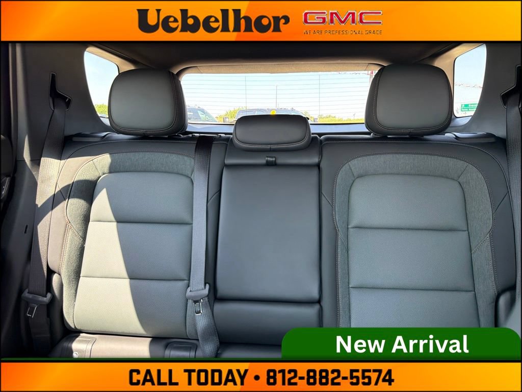 Used 2026 GMC Terrain AT4 w/ Technology Package II AWD/4WD image 19