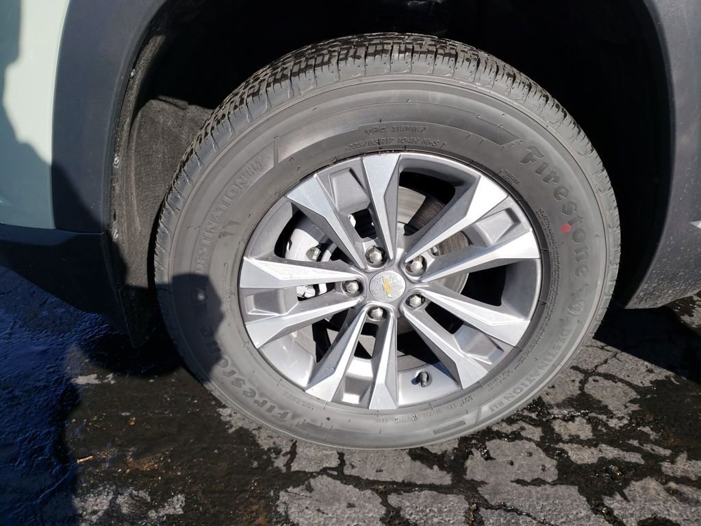 New 2026 Chevrolet Equinox LT w/ Convenience Package II image 24