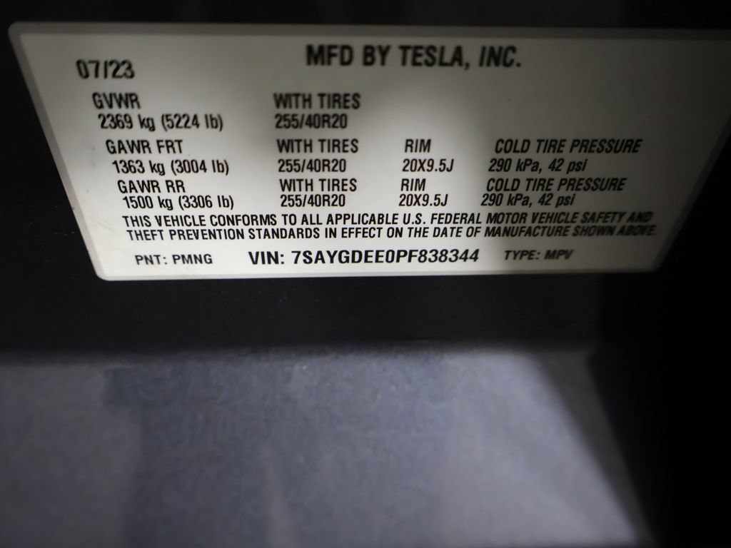 Used 2023 Tesla Model Y Long Range AWD/4WD image 45
