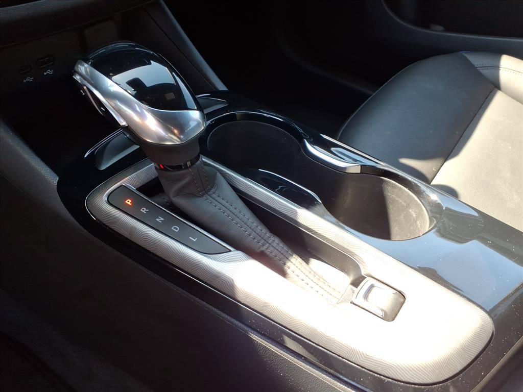Used 2024 Buick Envista Sport Touring w/ Convenience I Package FWD image 31