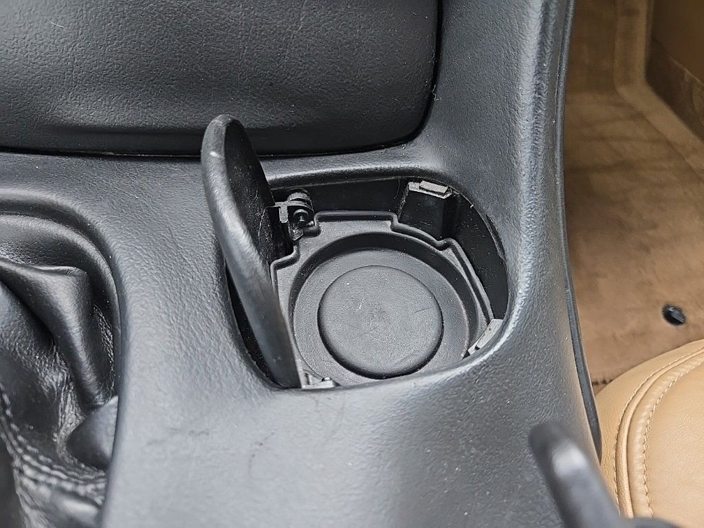 Used 2003 Chevrolet Corvette Convertible w/ Preferred Equipment Group1 image 53