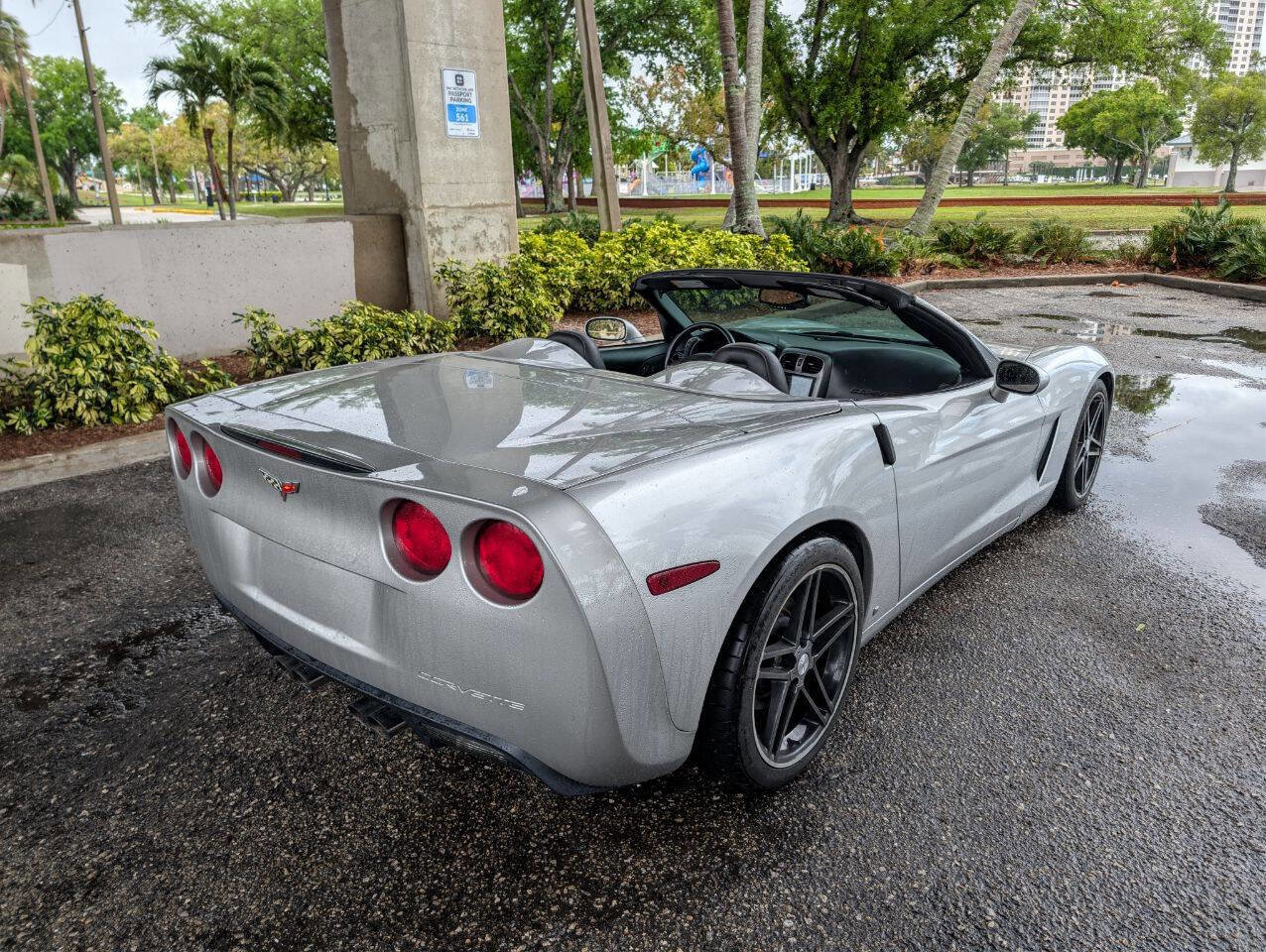 Used 2006 Chevrolet Corvette Convertible w/ Preferred Equipment Group image 6