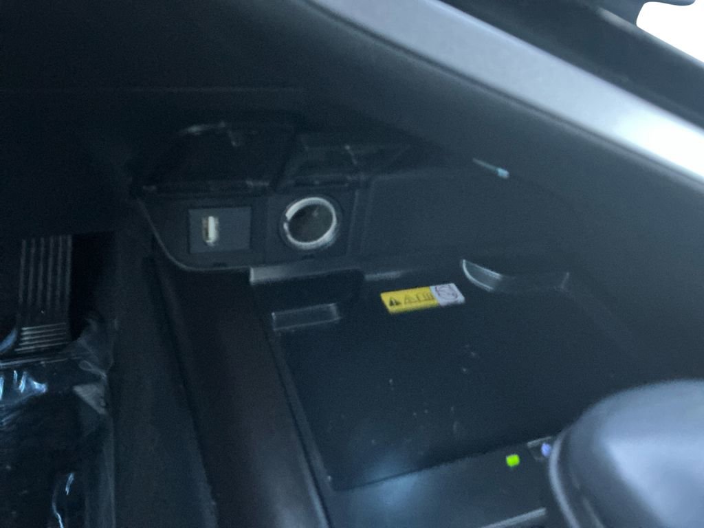 Used 2023 Toyota Camry XSE image 19