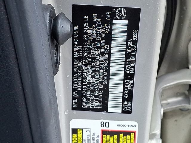 Used 2025 Lexus ES 300h w/ Premium Package image 38