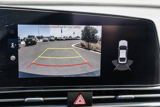 Certified 2022 Hyundai Elantra Limited FWD image 28