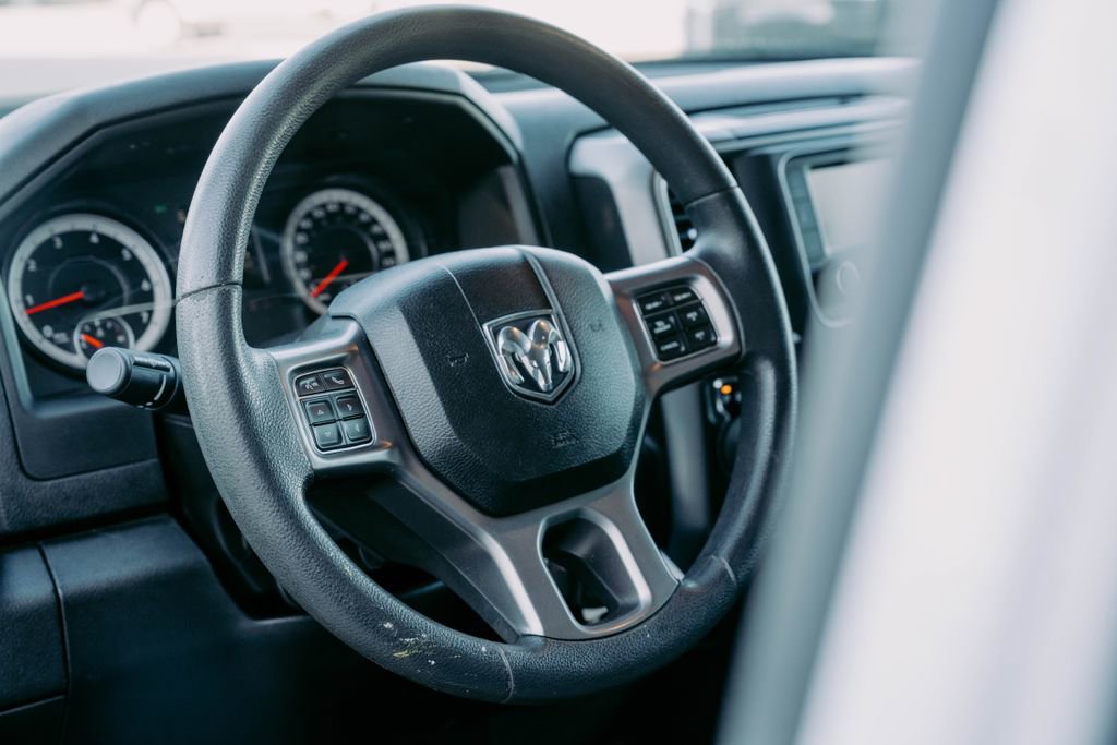 Used 2022 RAM 1500 Classic SLT w/ Protection Group image 19