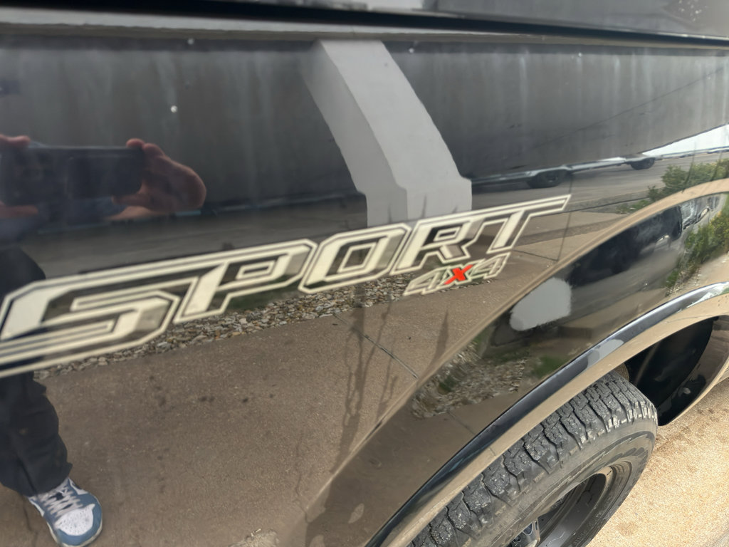 Used 2019 Ford F150 XLT w/ Equipment Group 301A Mid AWD/4WD image 6