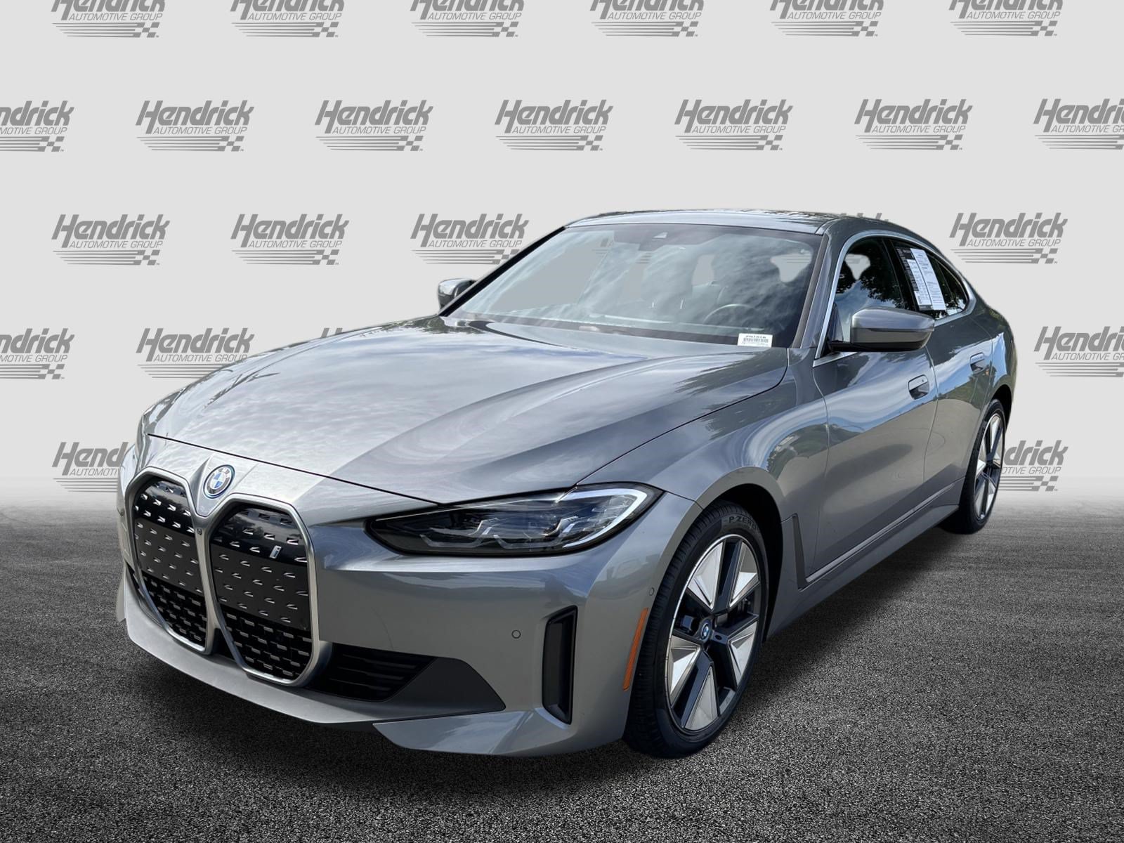 Certified 2023 BMW i4 eDrive40 w/ Premium Package RWD image 5