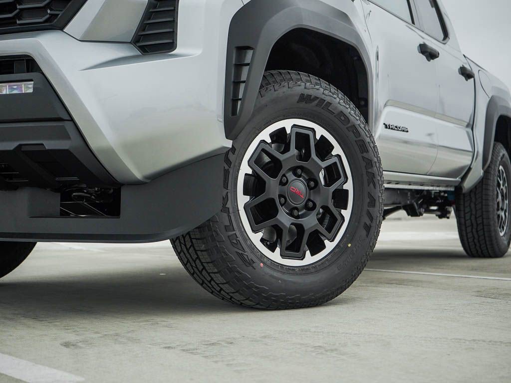 New 2025 Toyota Tacoma TRD Off-Road image 6