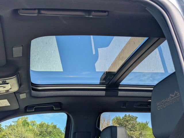 New 2026 Chevrolet Tahoe High Country image 13