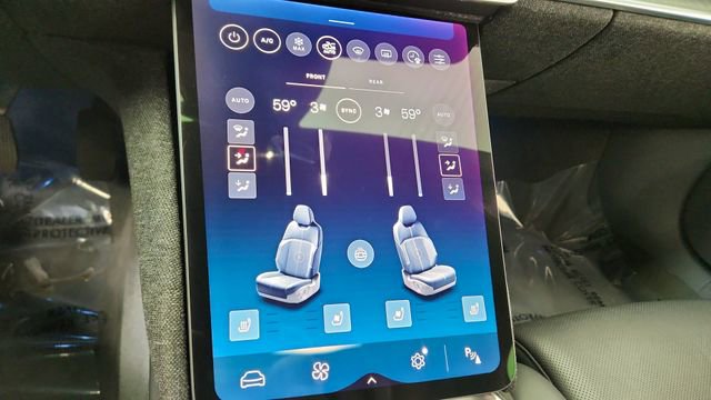 Used 2024 Lucid Air Touring AWD/4WD image 47
