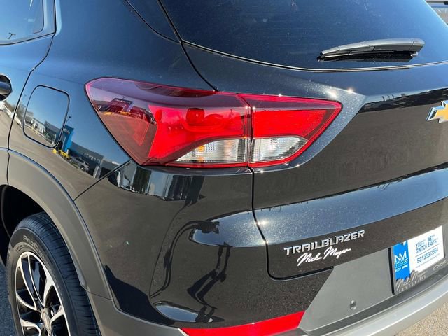 New 2026 Chevrolet TrailBlazer LT w/ Convenience Package FWD image 13