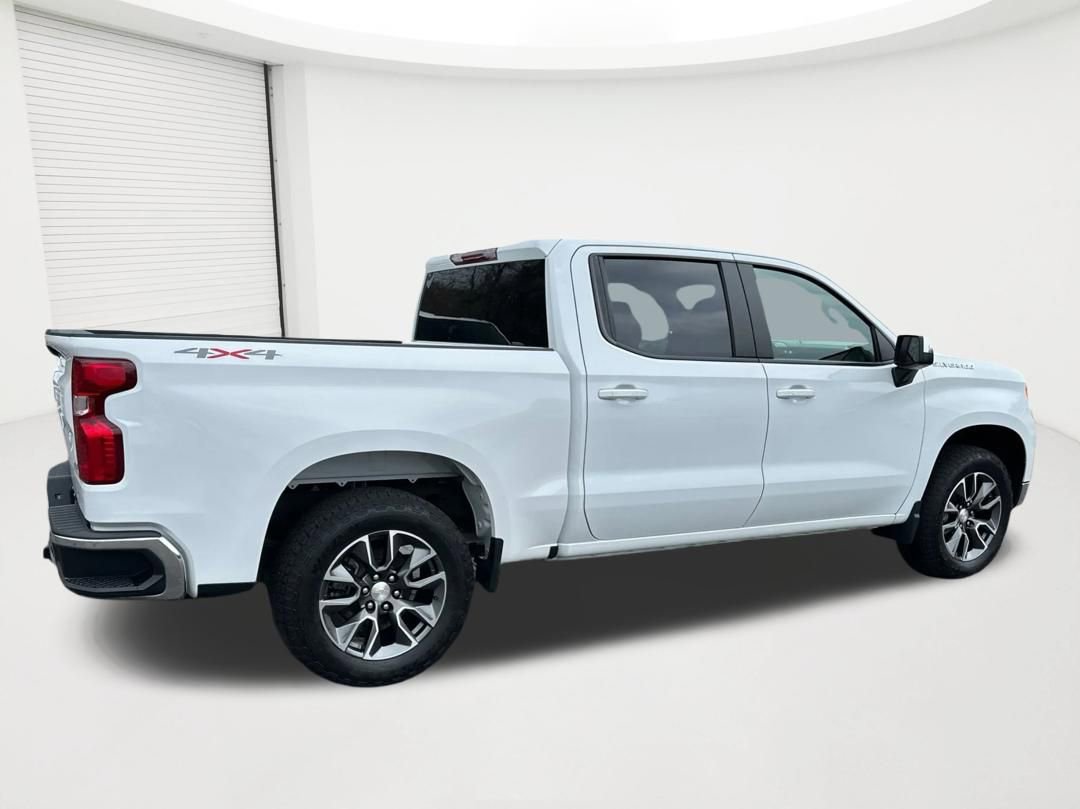 Certified 2022 Chevrolet Silverado 1500 LT AWD/4WD image 5