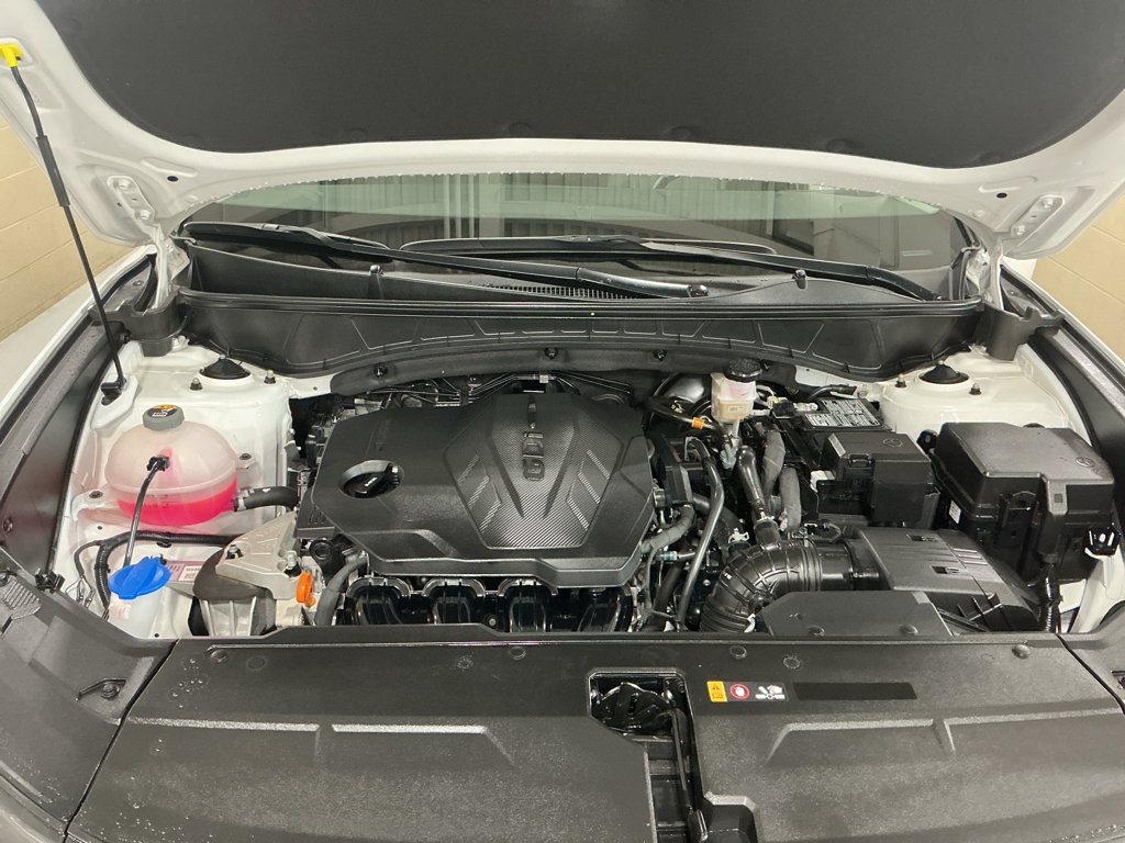 Certified 2025 Hyundai Tucson SEL AWD/4WD image 17